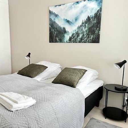 Kotimaailma Apartments Tervapaeaesky I Oulu Esterno foto