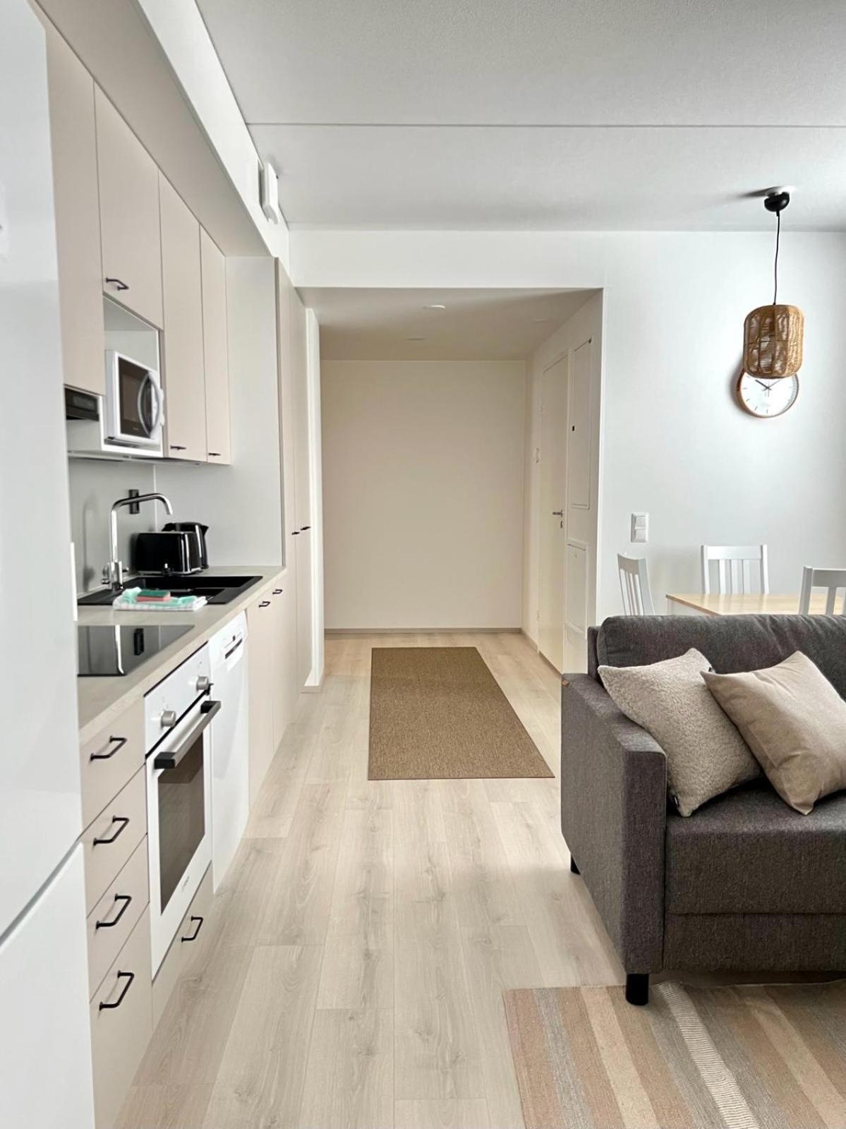 Kotimaailma Apartments Tervapaeaesky I Oulu Esterno foto
