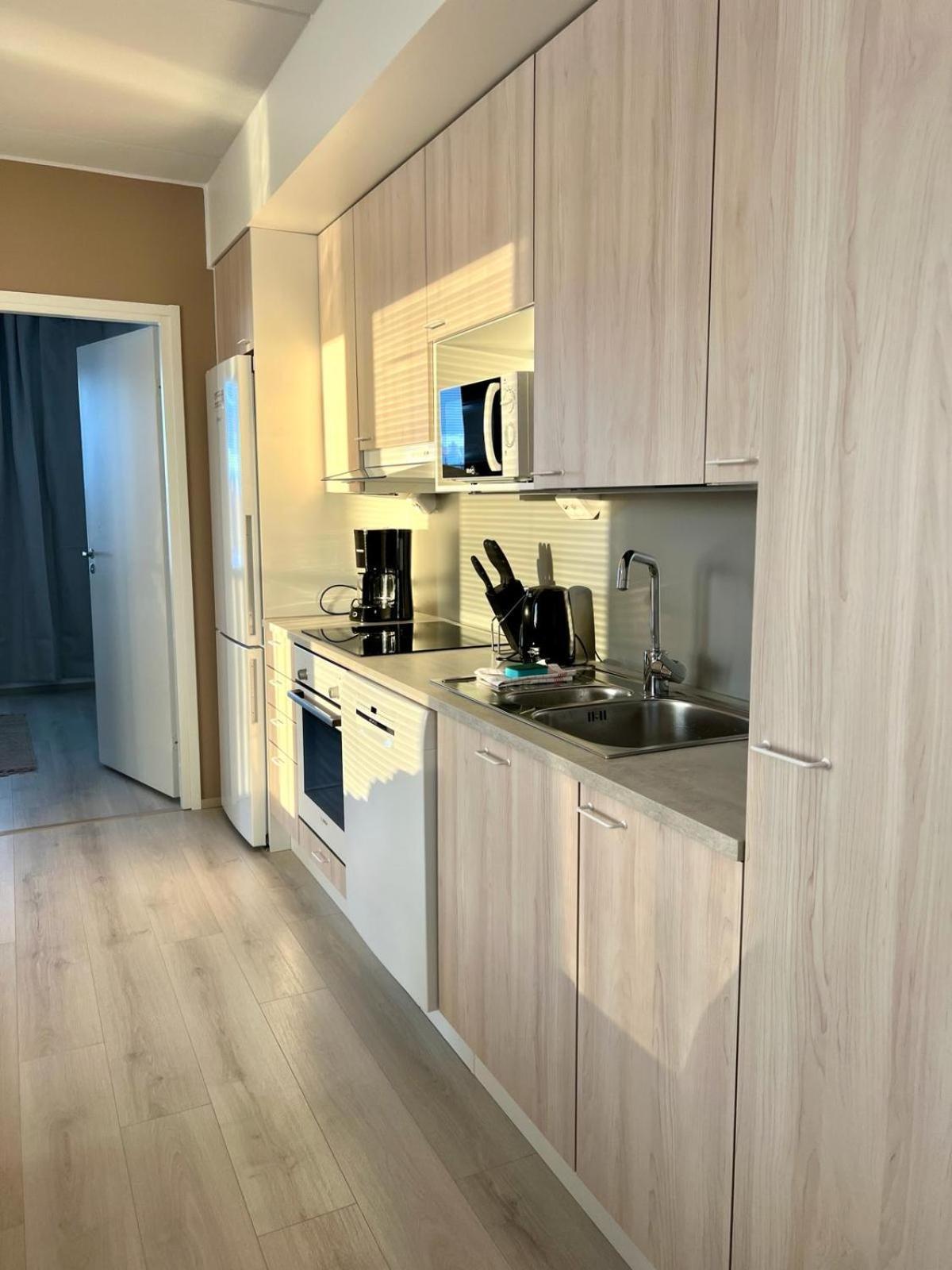 Kotimaailma Apartments Tervapaeaesky I Oulu Esterno foto