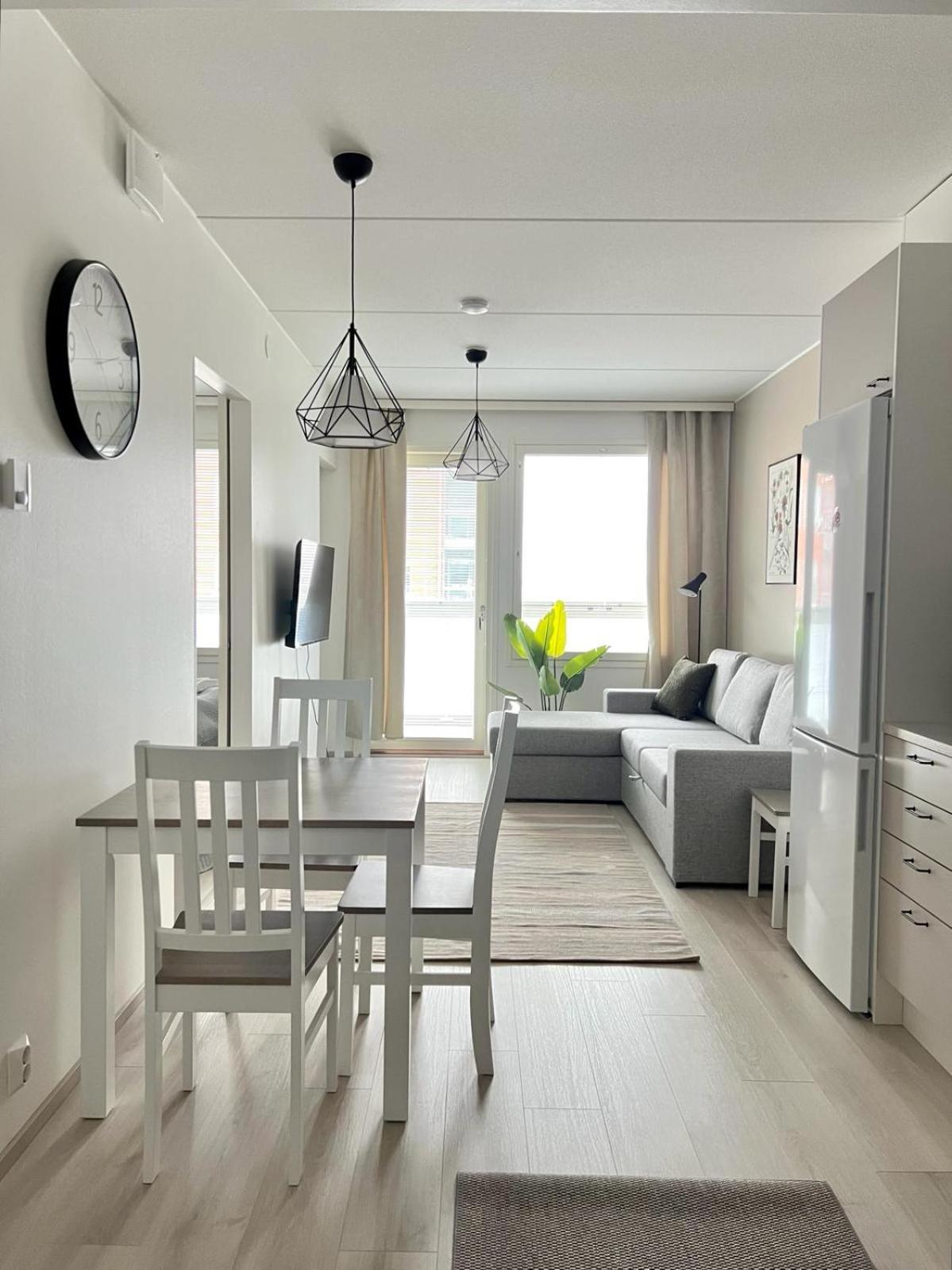 Kotimaailma Apartments Tervapaeaesky I Oulu Esterno foto