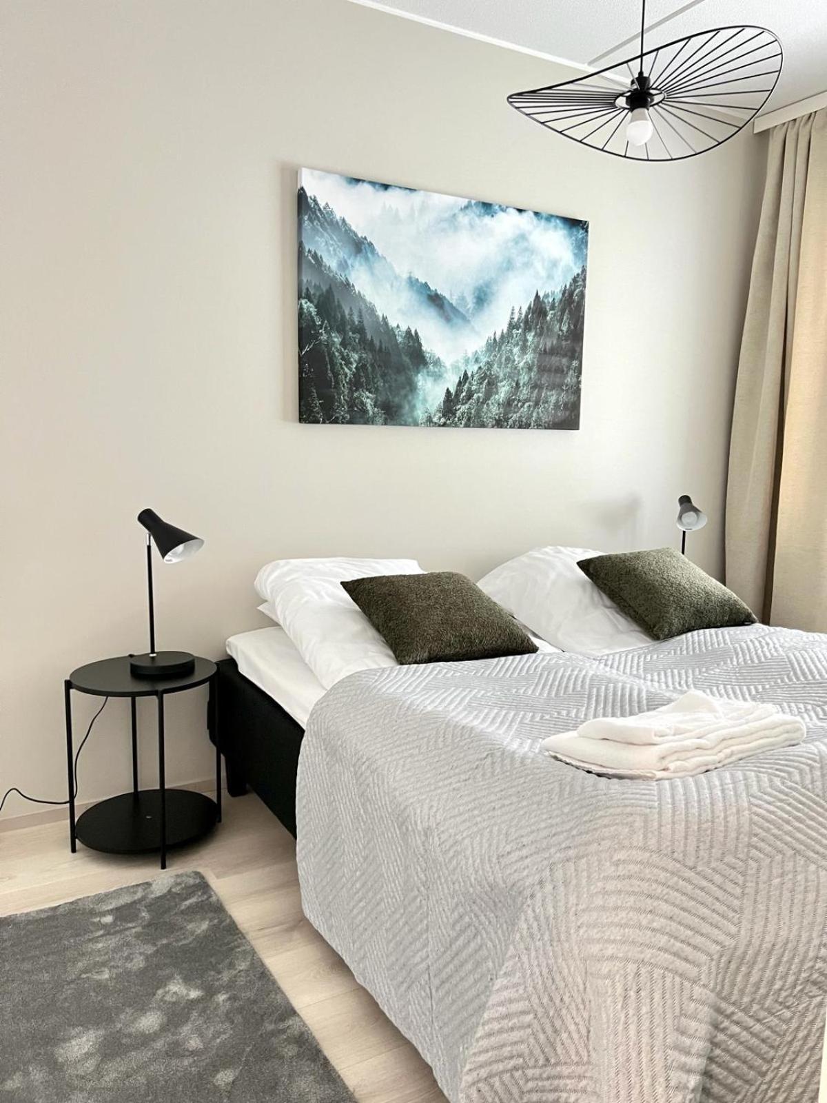 Kotimaailma Apartments Tervapaeaesky I Oulu Esterno foto